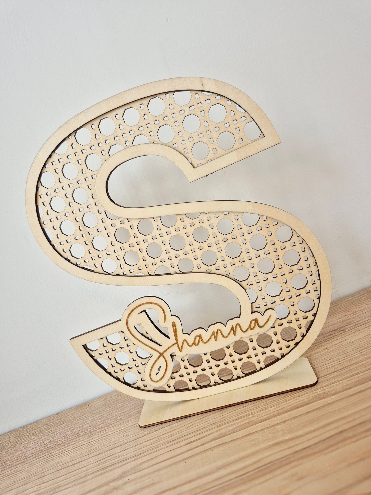 Décoration - Lettre en cannage à poser