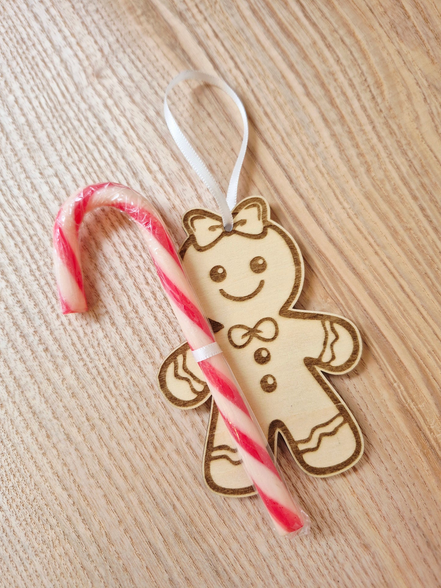 Ornement - Bonhomme pain d'épice et canne à sucre