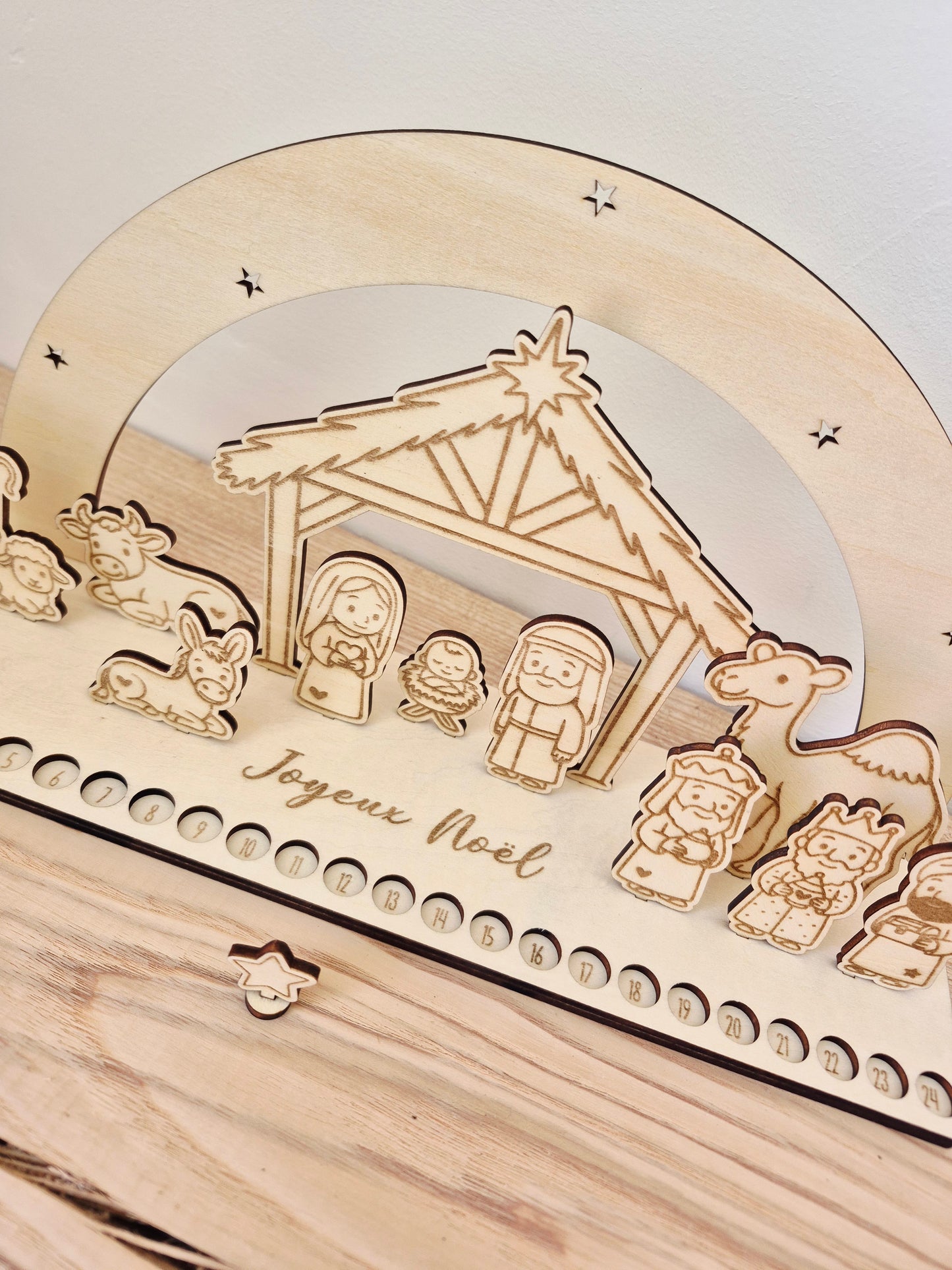 Décoration - Calendrier de l'avent crèche