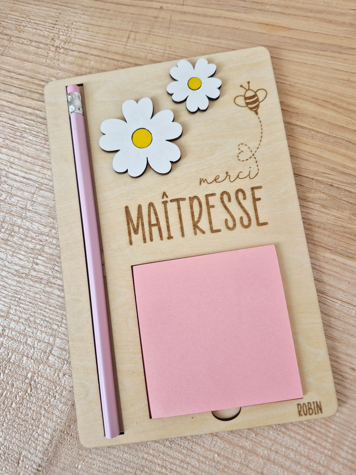 Maîtresse - bloc note et crayon