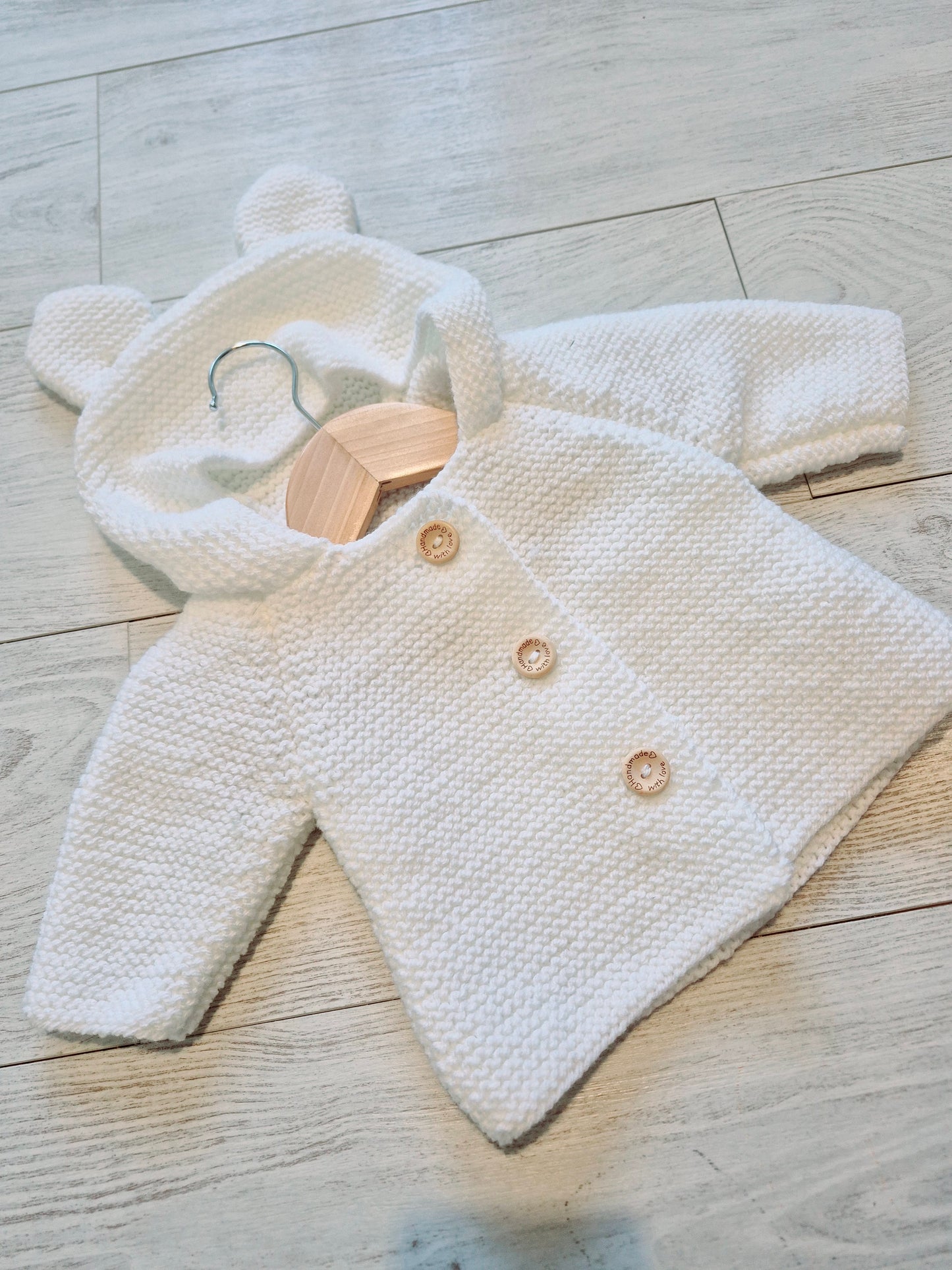 Gilet bébé en laine blanc