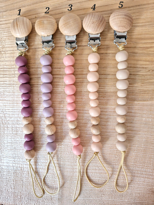 Attache tétine silicone et bois