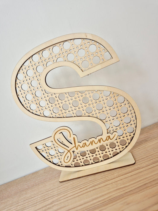 Décoration - Lettre en cannage à poser