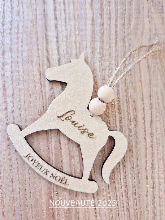 Ornement - Cheval à bascule