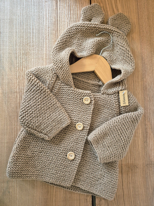 Gilet bébé en laine taupe