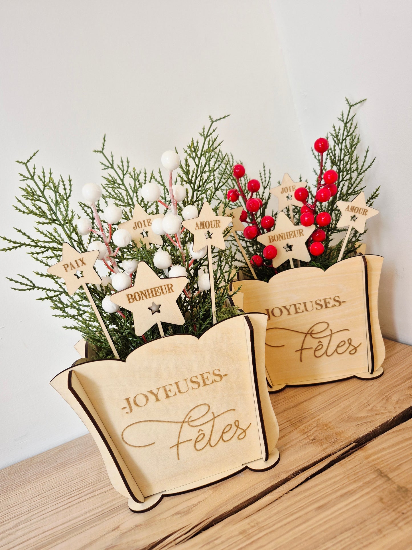 Décoration - Composition florale "Joyeuses Fêtes"