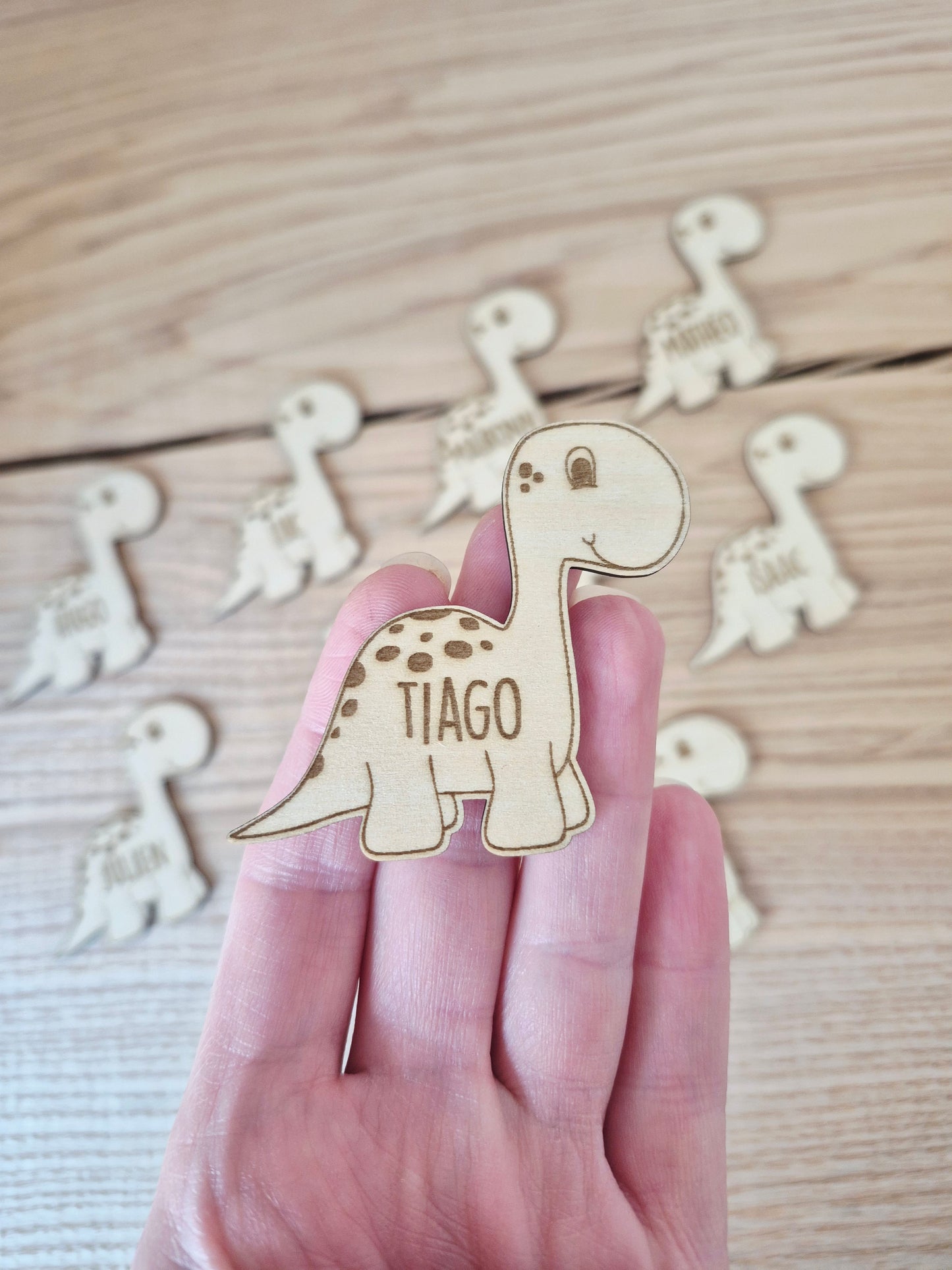 Marque place détaillé dinosaure