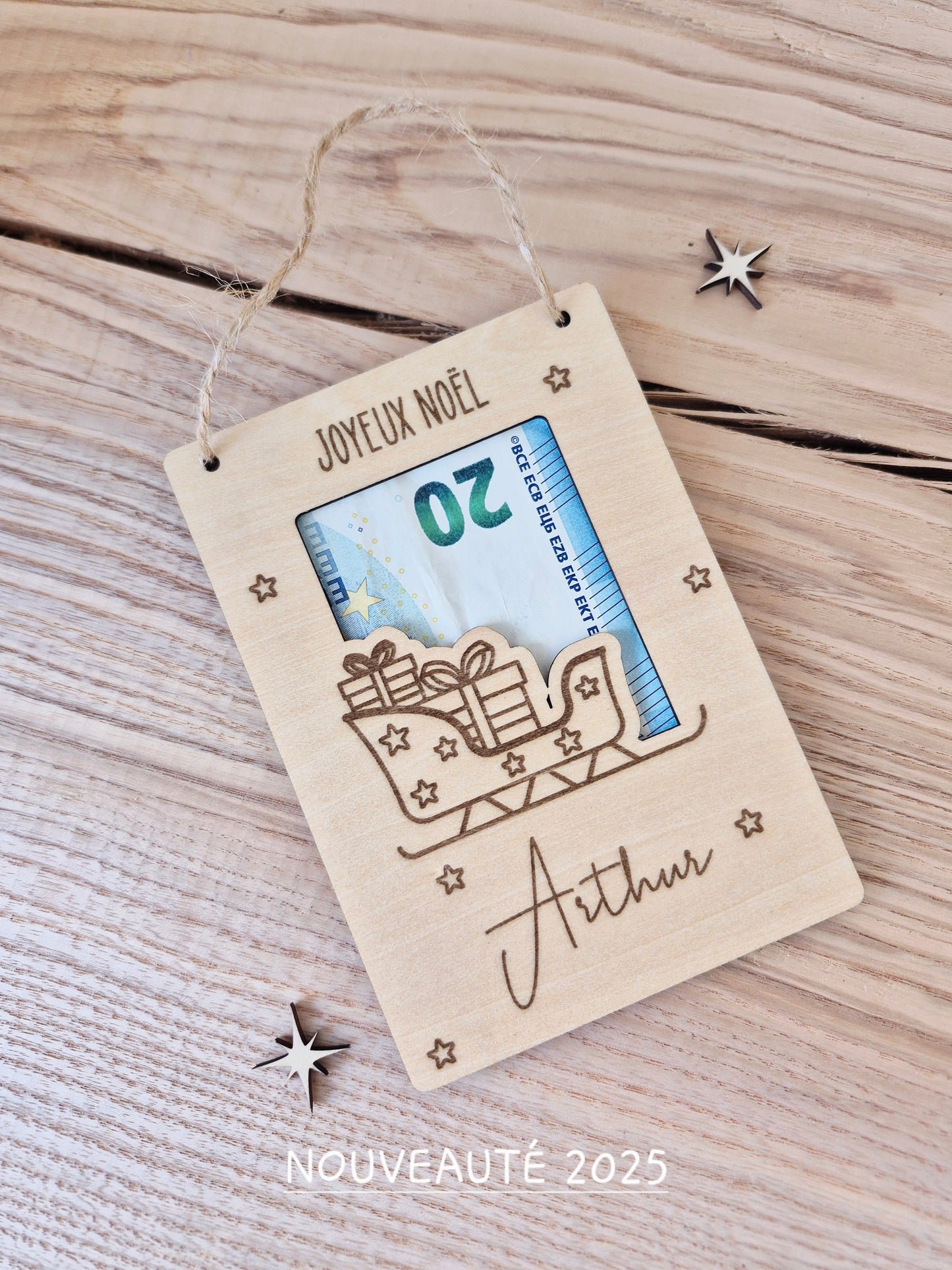 Décoration à suspendre pour billet